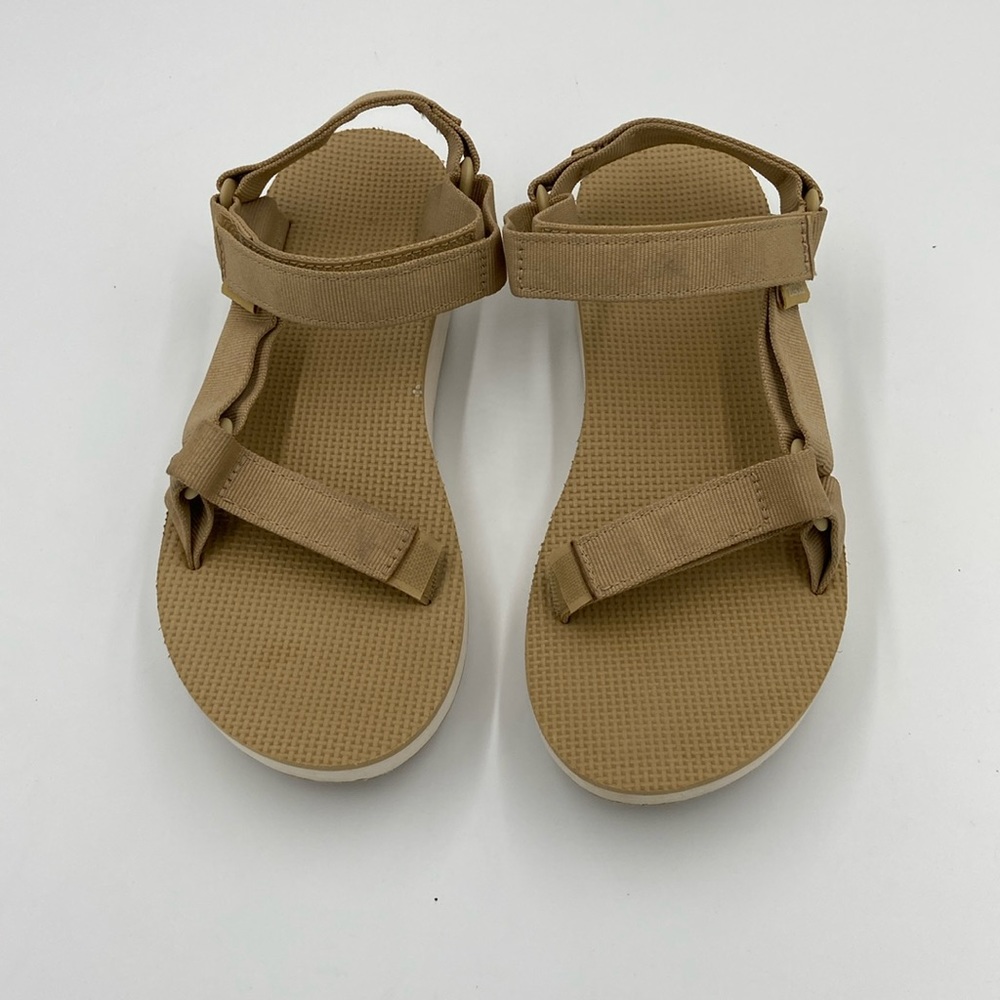 Teva outdoor, mid form, universal sandals, women size 9, beige/cream